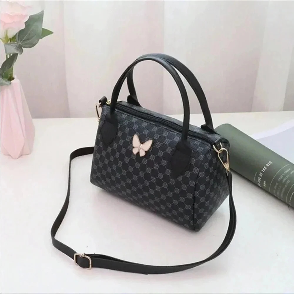⚠️Clearance Butterfly Cylindrical Crossbody Bag Black /White /Pink /Blue /Brown - Picture 4 of 12